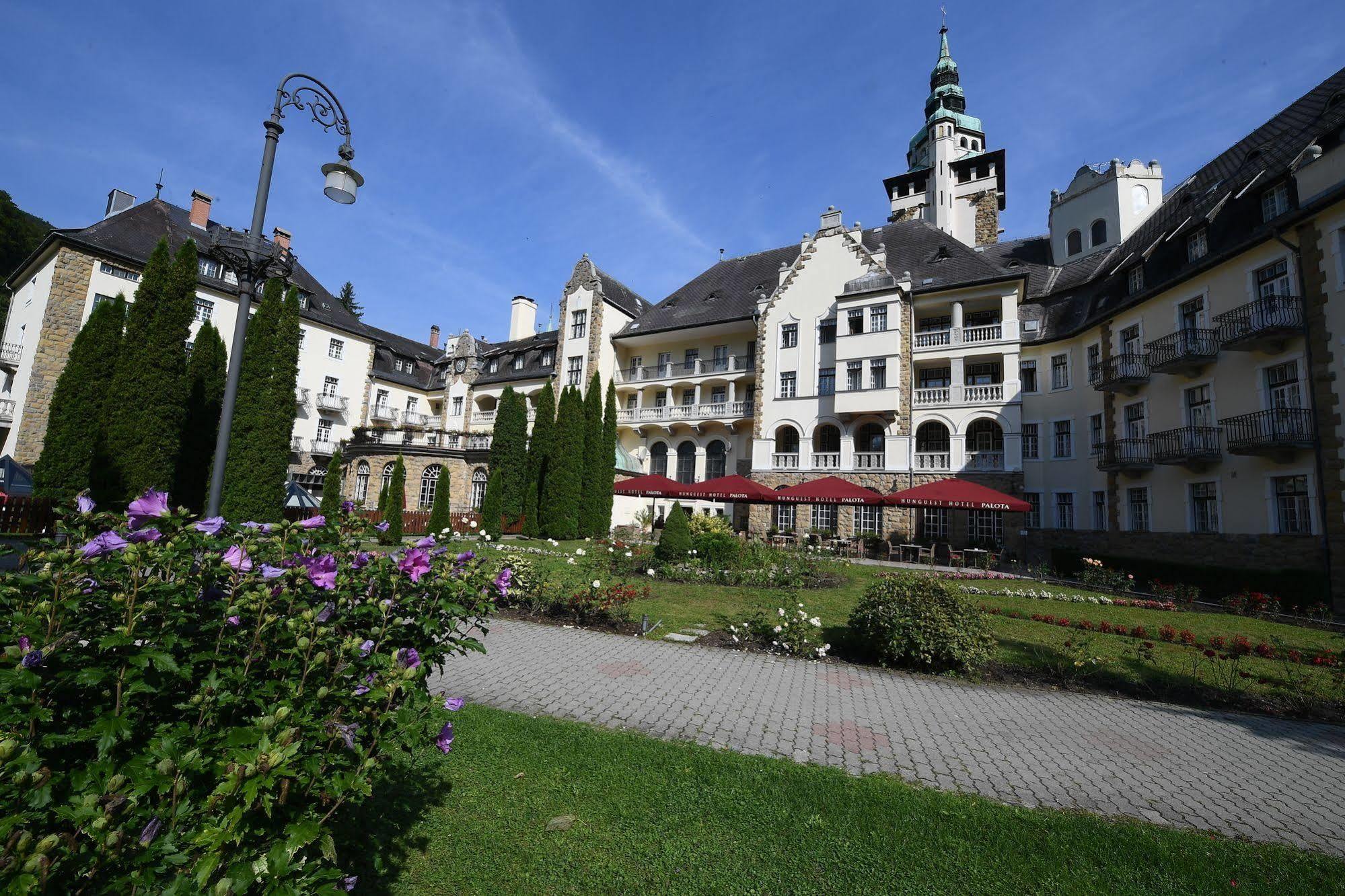 Hotel Palota Lillafüred Екстериор снимка